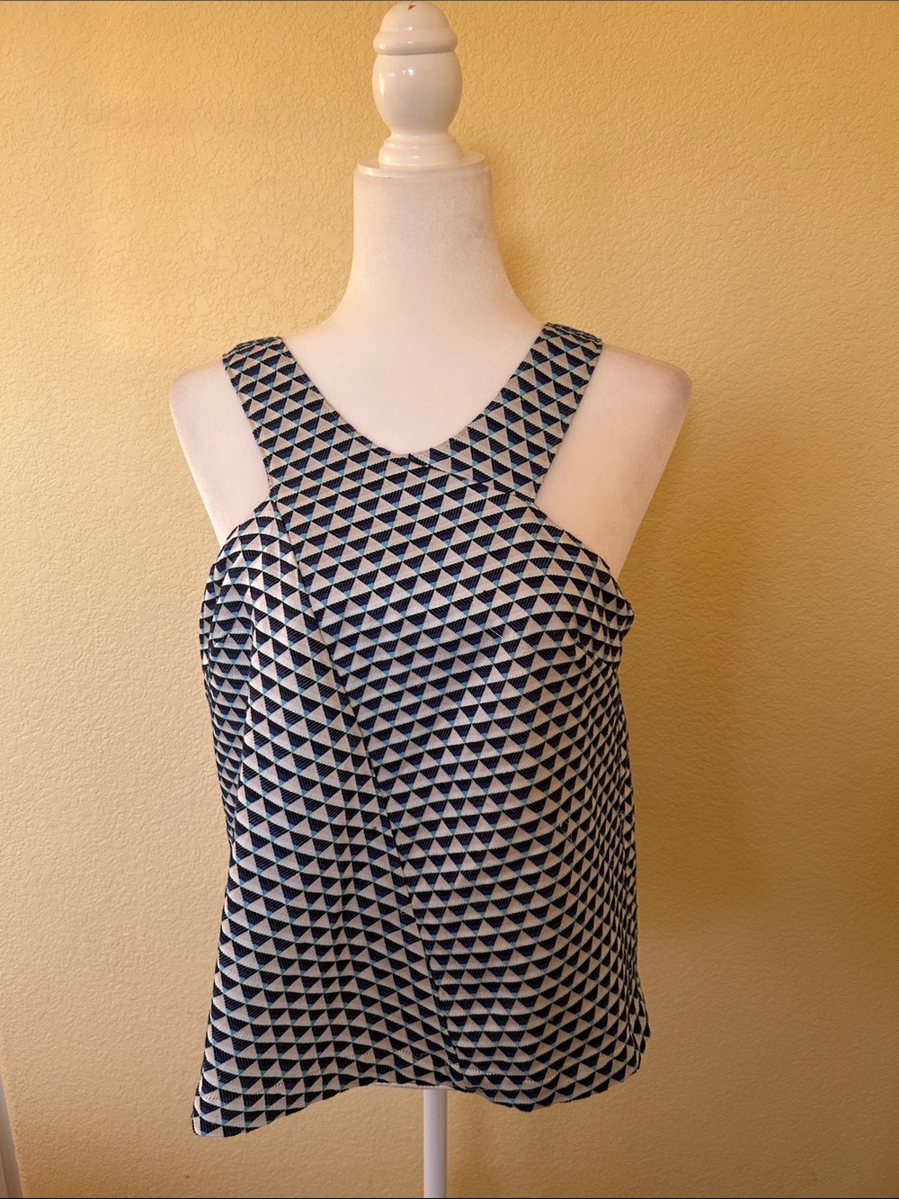HD in Paris Navy & White Geometric Tank Top